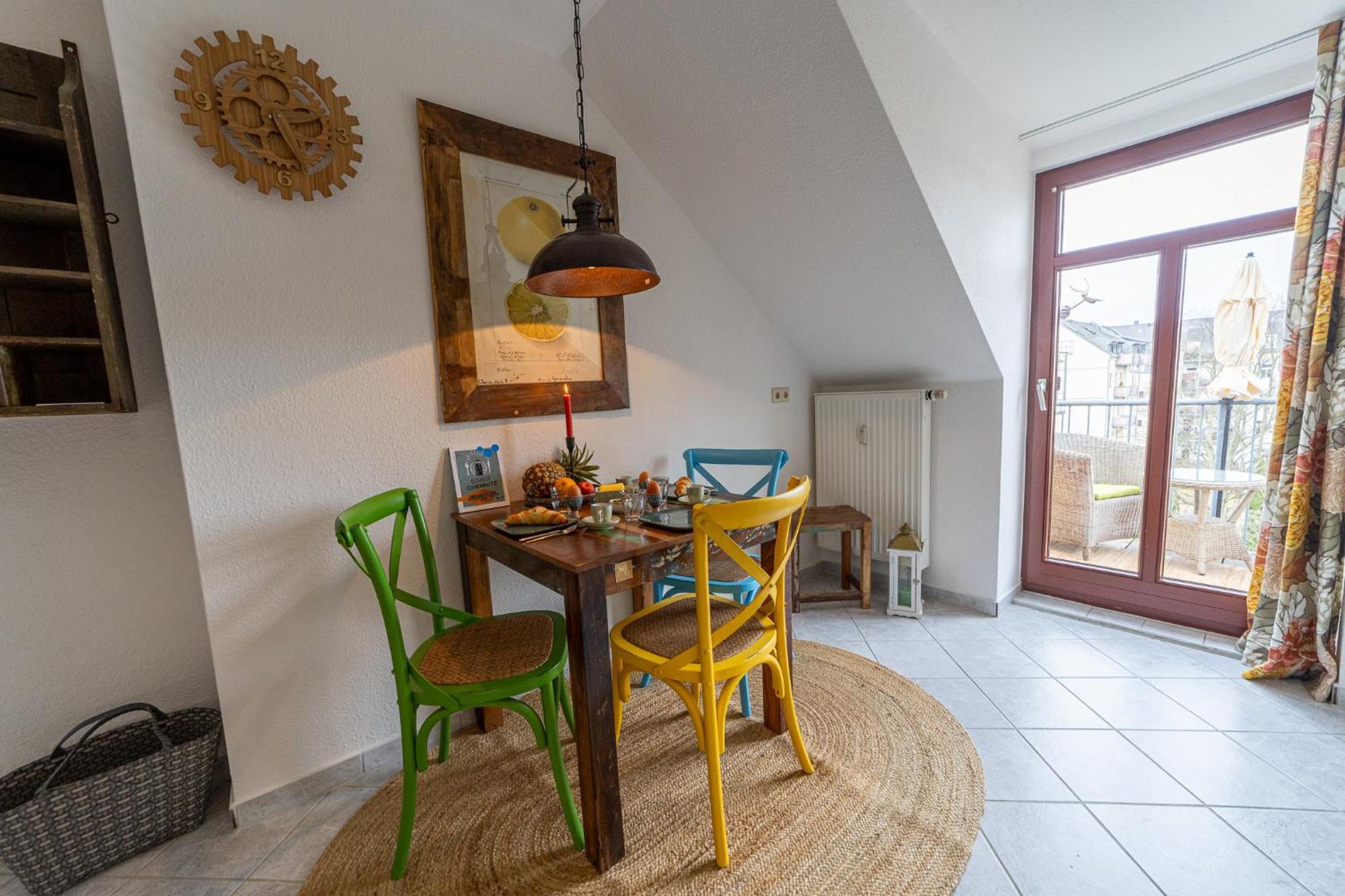 קמניץ Schlossberg-Domizil Mit Weitblick - Arbeitsplatz, Balkon, Netflix, Badewanne & Yogamatte מראה חיצוני תמונה